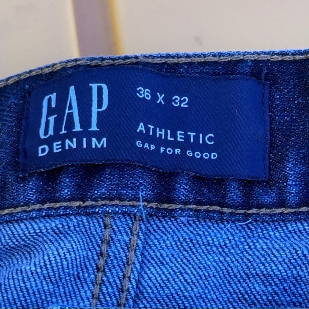 GAP Blue Slim Straight Jeans Classic Denim #232 - Picture 2 of 3